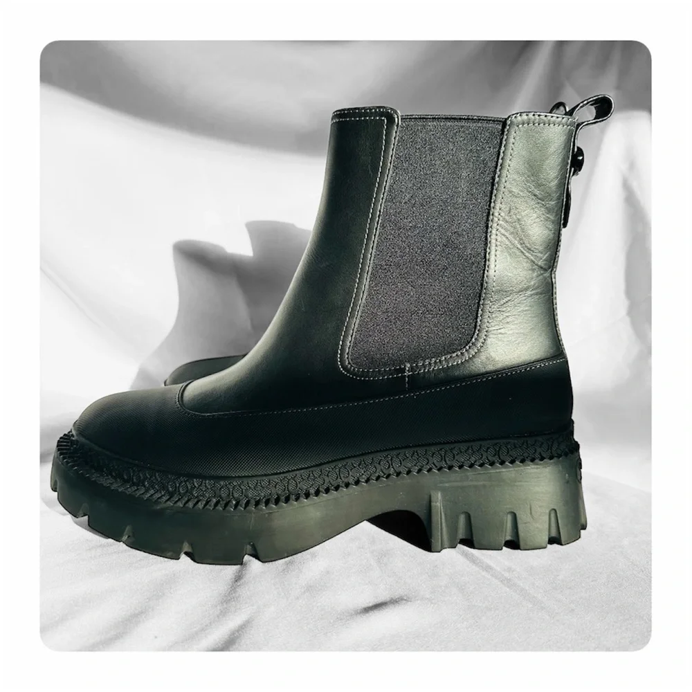β
NWOT Coach Jayla Booties - Black β
- Picture 8 of 17